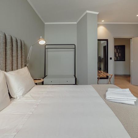 River Eyes Suites Вила-Нова-ди-Гая Экстерьер фото