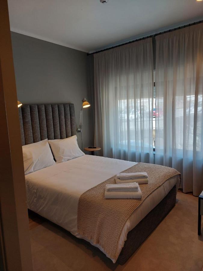 River Eyes Suites Вила-Нова-ди-Гая Экстерьер фото