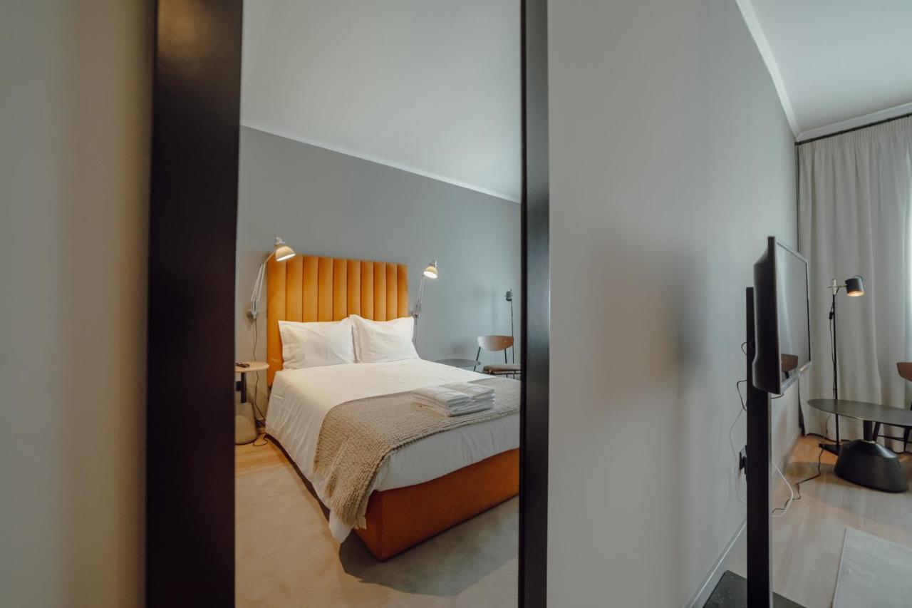 River Eyes Suites Вила-Нова-ди-Гая Экстерьер фото