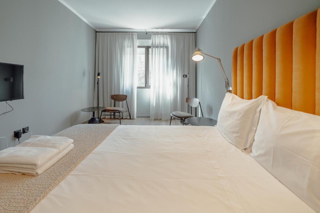 River Eyes Suites Вила-Нова-ди-Гая Экстерьер фото