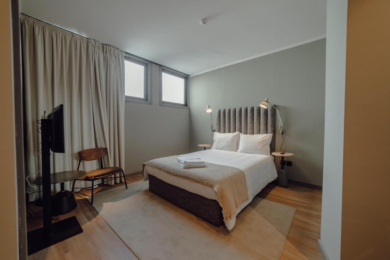 River Eyes Suites Вила-Нова-ди-Гая Экстерьер фото