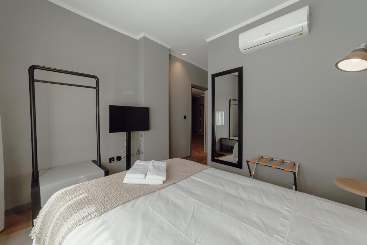 River Eyes Suites Вила-Нова-ди-Гая Экстерьер фото