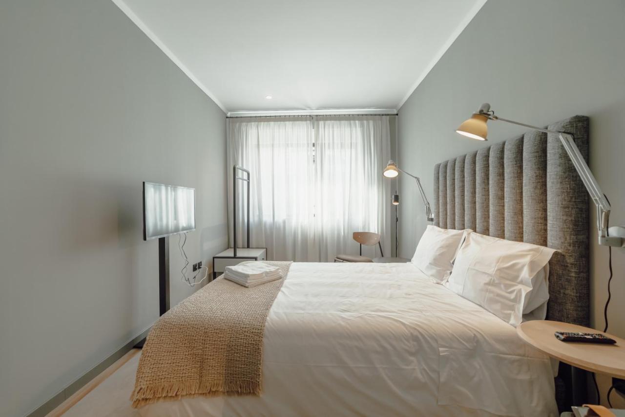 River Eyes Suites Вила-Нова-ди-Гая Экстерьер фото
