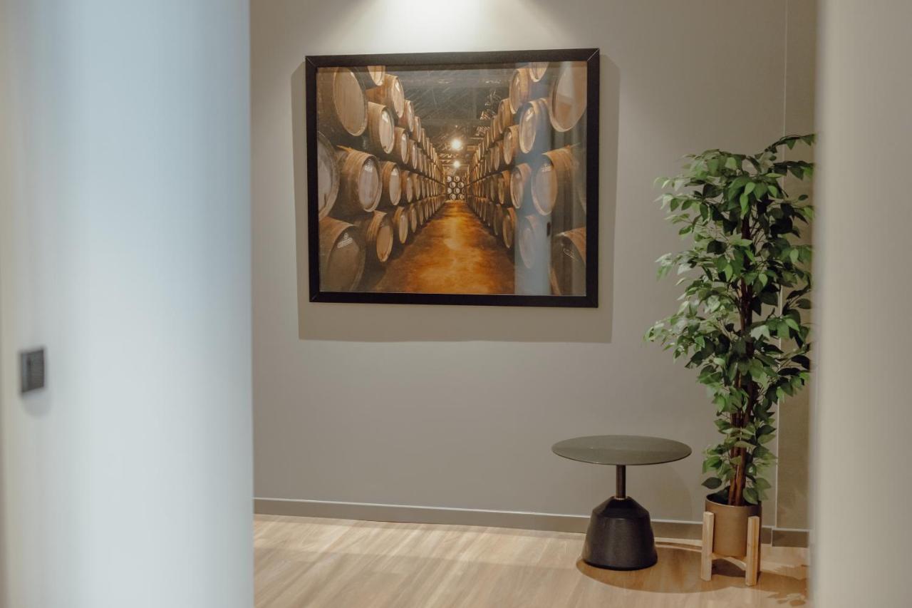 River Eyes Suites Вила-Нова-ди-Гая Экстерьер фото